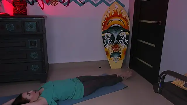 Snapshot of VandaRossi chatting on February 2025 12:00:02 PM VandaRossi online show from February 2025 12:00:02 PM