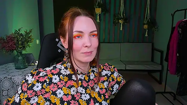 Snapshot of VandaRossi chatting on February 2025 03:30:01 PM VandaRossi online show from February 2025 03:30:01 PM