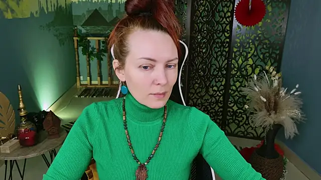 Snapshot of VandaRossi chatting on February 2025 05:09:01 AM VandaRossi online show from February 2025 05:09:01 AM