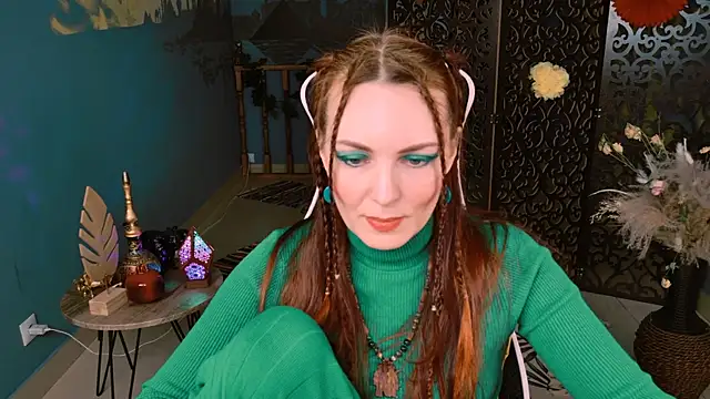 Snapshot of VandaRossi chatting on February 2025 02:25:02 PM VandaRossi online show from February 2025 02:25:02 PM