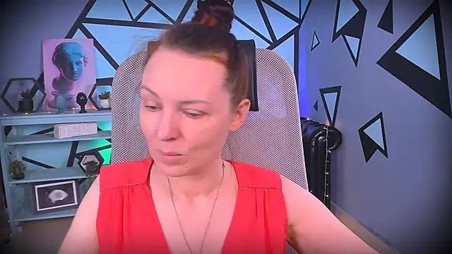 Snapshot of VandaRossi chatting on September 2025 10:27:01 AM VandaRossi online show from September 2025 10:27:01 AM