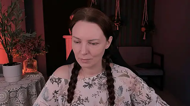 Snapshot of VandaRossi chatting on September 2025 09:58:02 AM VandaRossi online show from September 2025 09:58:02 AM