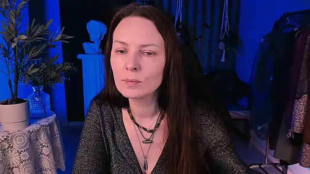 Snapshot of VandaRossi chatting on October 2025 10:05:02 AM VandaRossi online show from October 2025 10:05:02 AM