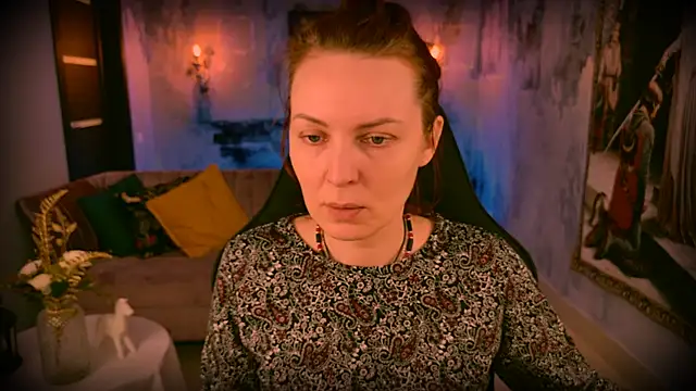 Snapshot of VandaRossi chatting on October 2025 09:32:01 AM VandaRossi online show from October 2025 09:32:01 AM