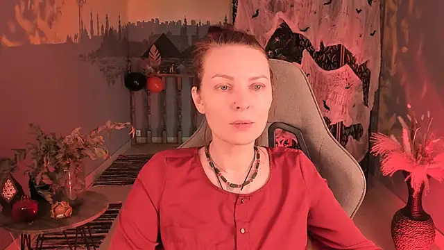 Snapshot of VandaRossi chatting on October 2025 05:30:01 AM VandaRossi online show from October 2025 05:30:01 AM