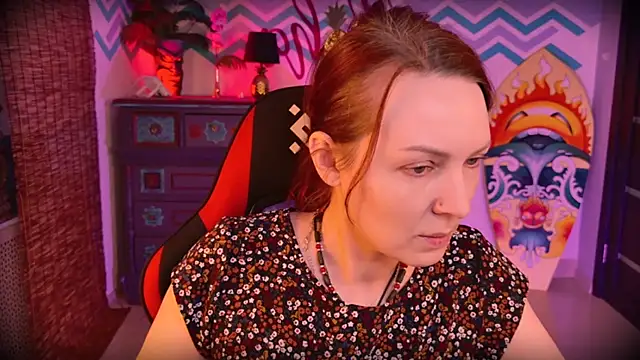 Snapshot of VandaRossi chatting on November 2025 09:52:02 AM VandaRossi online show from November 2025 09:52:02 AM