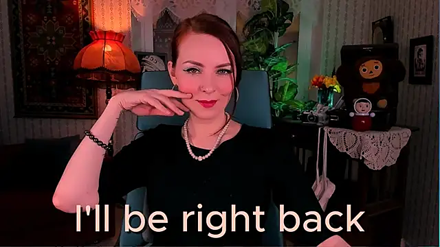 Snapshot of VandaRossi chatting on November 2025 05:18:01 AM VandaRossi online show from November 2025 05:18:01 AM