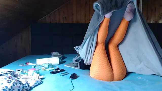 BoeseMoni1998 online show from March 2025 01:40:02 PM