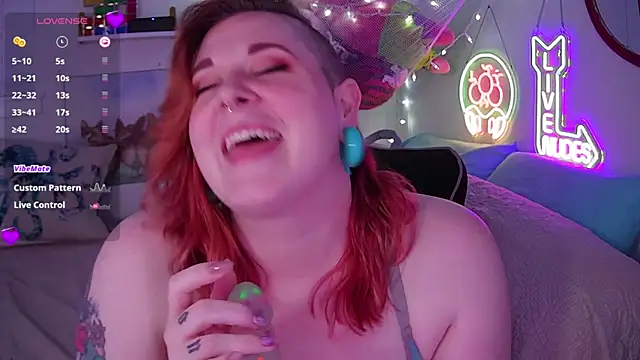 Snapshot of opalreigning chatting on January 2025 10:05:01 AM opalreigning online show from January 2025 10:05:01 AM