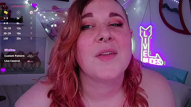 Snapshot of opalreigning chatting on March 2025 11:53:02 AM opalreigning online show from March 2025 11:53:02 AM