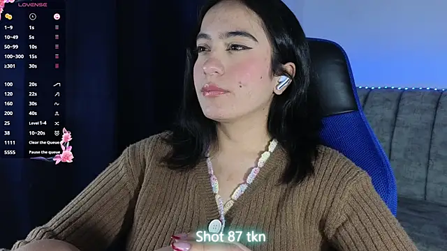Snapshot of ZaraDames_ chatting on July 2026 02:22:01 AM ZaraDames online show from July 2026 02:22:01 AM