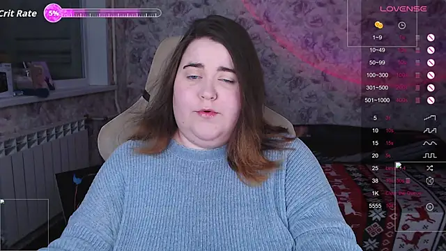 Estelle Hicks online show from November 2025 06:29:01 PM