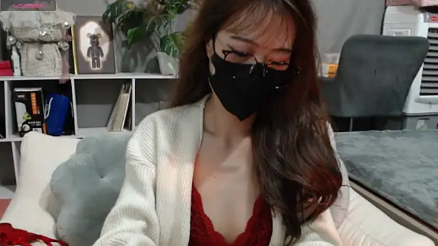 Snapshot of _minji_bae chatting on December 2024 07:28:01 AM  minji bae online show from December 2024 07:28:01 AM