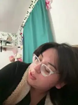 Snapshot of indiegirl666 chatting on April 2026 03:18:01 AM indiegirl666 online show from April 2026 03:18:01 AM