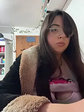 indiegirl666 online show from June 2026 02:22:02 AM