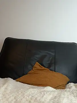 Snapshot of AmaliaMarkova_ chatting on February 2025 09:07:02 PM AmaliaMarkova online show from February 2025 09:07:02 PM