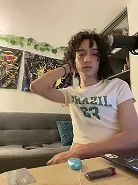 Danni boy online show from December 2024 11:33:02 PM