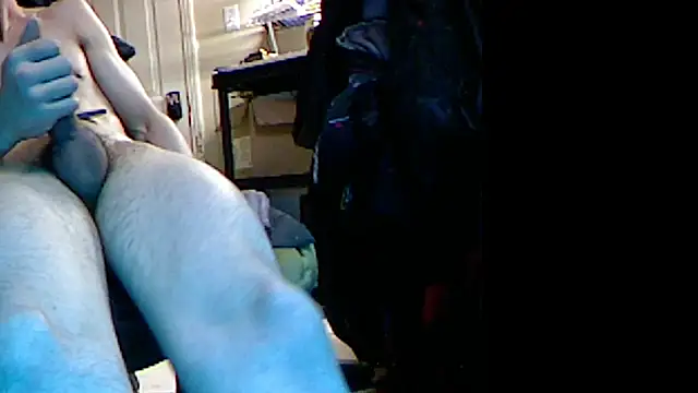 Snapshot of slendt94 chatting on February 2025 03:49:02 PM slendt94 online show from February 2025 03:49:02 PM