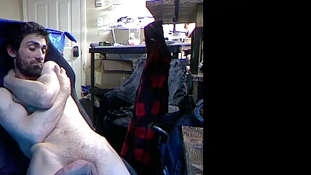 Snapshot of slendt94 chatting on February 2025 01:24:01 AM slendt94 online show from February 2025 01:24:01 AM