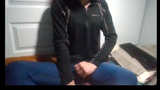 Snapshot of slendt94 chatting on October 2025 08:14:01 AM slendt94 online show from October 2025 08:14:01 AM