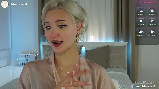 Snapshot of ChloeCoral chatting on January 2025 10:55:01 PM ChloeCoral online show from January 2025 10:55:01 PM