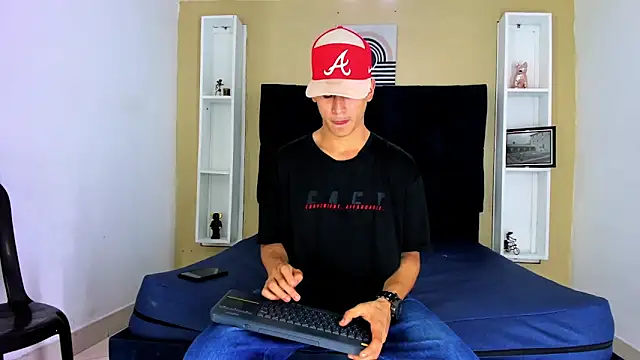 Snapshot of Jhonn_Rhyss chatting on December 2024 02:09:01 AM Jhonn Rhyss online show from December 2024 02:09:01 AM