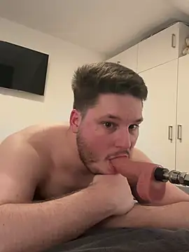 Snapshot of 19paddy90 chatting on March 2025 05:21:01 PM 19paddy90 online show from March 2025 05:21:01 PM