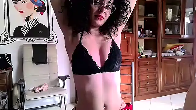 Snapshot of Emily_Posh chatting on March 2026 11:17:02 AM Emily Posh online show from March 2026 11:17:02 AM