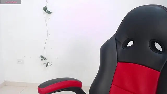 evelin 999  online show from January 2025 11:43:01 PM