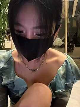 Snapshot of FeiFei-babe chatting on September 2025 10:50:02 AM FeiFei-babe online show from September 2025 10:50:02 AM