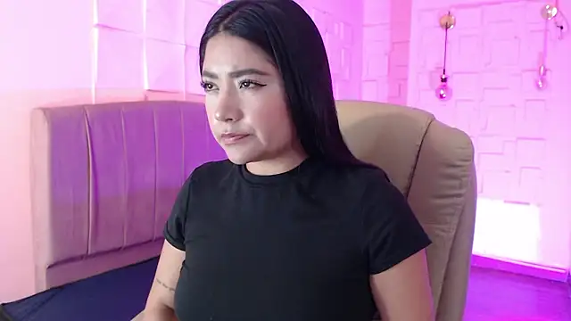 Snapshot of Susy_thomson chatting on March 2026 08:12:02 PM Susy thomson online show from March 2026 08:12:02 PM