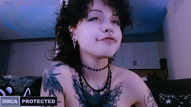 Snapshot of NaughtyLittleFox chatting on March 2026 04:49:02 AM NaughtyLittleFox online show from March 2026 04:49:02 AM