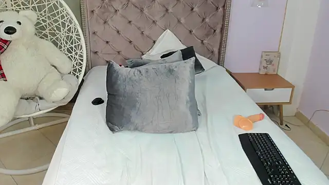 Snapshot of joha_keany chatting on January 2025 06:10:01 AM joha keany online show from January 2025 06:10:01 AM