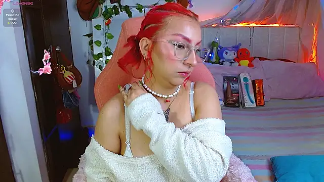 Snapshot of Littlerouse_ chatting on April 2026 09:26:01 AM Littlerouse online show from April 2026 09:26:01 AM