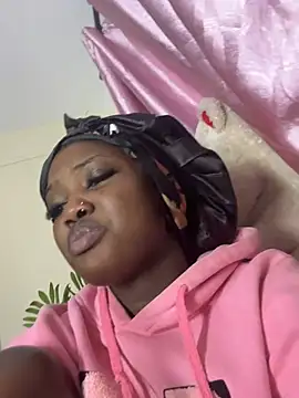 Queen Arnah254 online show from May 2026 09:35:02 PM