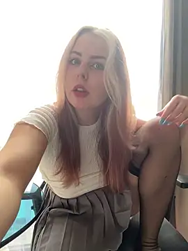 Snapshot of Livewithlucy chatting on January 2025 08:34:02 AM Livewithlucy online show from January 2025 08:34:02 AM