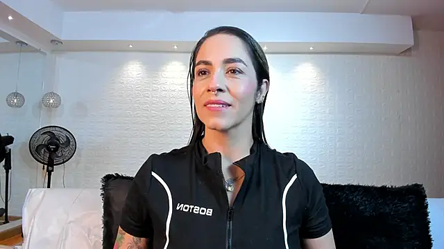 violet scott online show from October 2025 10:54:02 AM