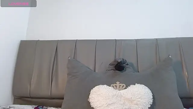 Snapshot of Cherllynn chatting on January 2025 04:13:02 PM Cherllynn online show from January 2025 04:13:02 PM