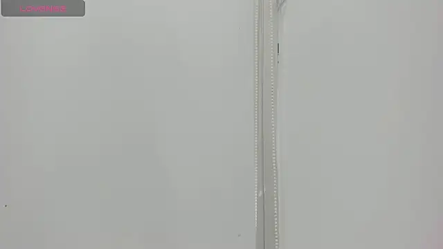 Snapshot of Cherllynn chatting on September 2025 03:23:01 PM Cherllynn online show from September 2025 03:23:01 PM