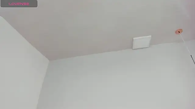 Snapshot of Cherllynn chatting on September 2025 05:17:01 PM Cherllynn online show from September 2025 05:17:01 PM