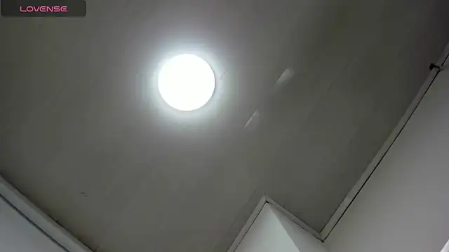 Snapshot of Cherllynn chatting on November 2025 02:06:02 PM Cherllynn online show from November 2025 02:06:02 PM