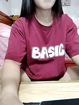 cream1299 online show from September 2025 11:45:01 AM