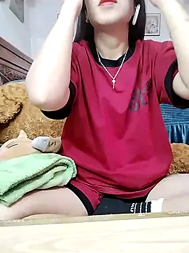 Snapshot of cream1299 chatting on January 2026 03:19:02 AM cream1299 online show from January 2026 03:19:02 AM