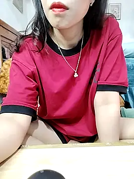 Snapshot of cream1299 chatting on January 2026 04:05:01 AM cream1299 online show from January 2026 04:05:01 AM