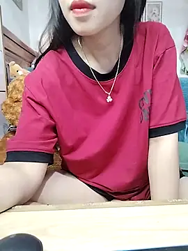 Snapshot of cream1299 chatting on March 2026 02:05:02 AM cream1299 online show from March 2026 02:05:02 AM