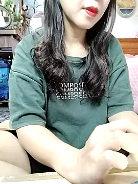 Snapshot of cream1299 chatting on April 2026 08:39:01 AM cream1299 online show from April 2026 08:39:01 AM