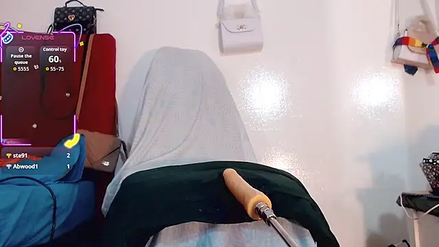 Snapshot of la_ratona_1 chatting on March 2026 10:22:02 AM la ratona 1 online show from March 2026 10:22:02 AM