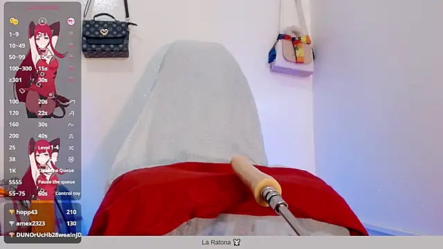 Snapshot of la_ratona_1 chatting on March 2026 11:05:02 AM la ratona 1 online show from March 2026 11:05:02 AM