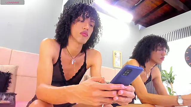 Camille Cedrik online show from March 2025 08:32:01 PM