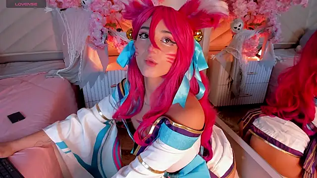 Snapshot of miia__baker chatting on October 2025 12:39:02 PM miia baker online show from October 2025 12:39:02 PM